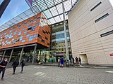 Bâtiment Maupertuis de l'université Évry-Val-d'Essonne à Évry-Courcouronnes (Essonne, France)