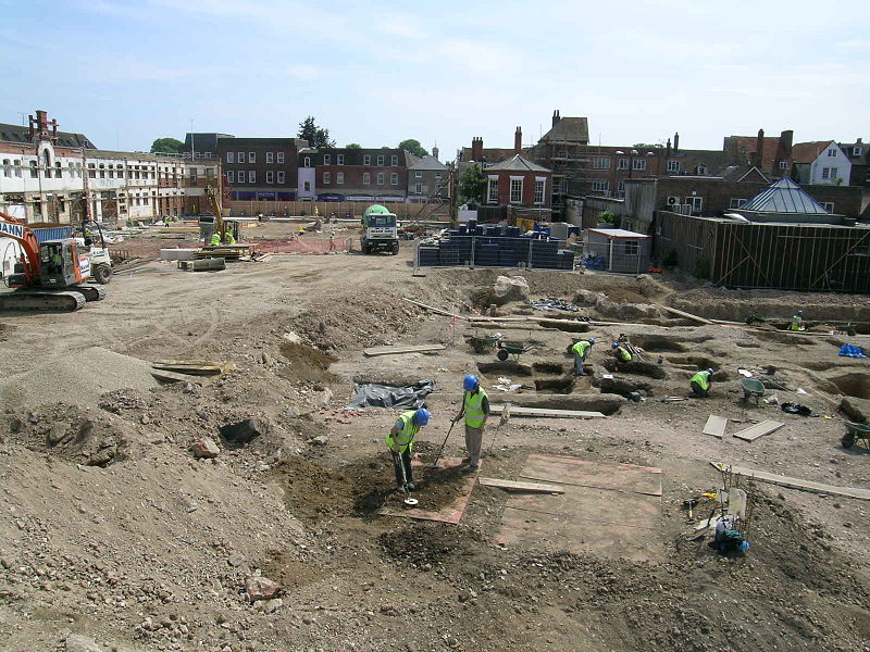 File:Excavations in Chichester (case study) 1.jpg