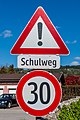 English: Traffic signs Deutsch: Verkehrszeichen