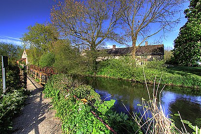 How to get to Fiddleford with public transport- About the place