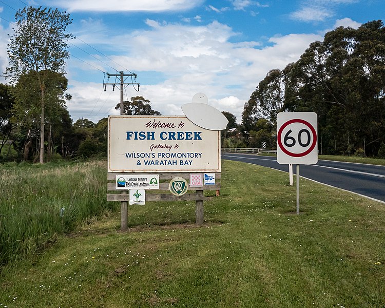 File:Fish Creek (AU), Welcome Sign -- 2019 -- 150820.jpg