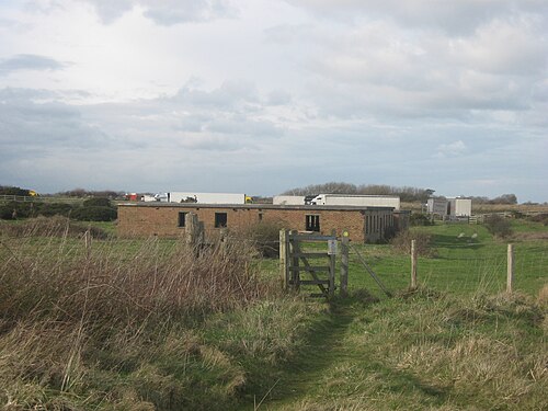 Footpath towards A20 - geograph.org.uk - 2290828.jpg