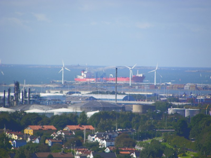 File:Från Rambergets utsiktsplats mot vindkraftverken i Arendal - panoramio.jpg