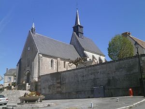 Francueil église.jpg