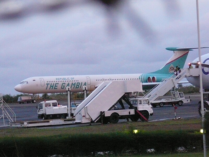 File:Gambia Ilyushin Il-62 0003.jpg