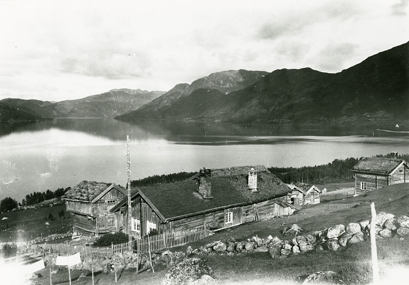 File:Gardsjord, Telemark - Riksantikvaren-T178 01 0092.jpg