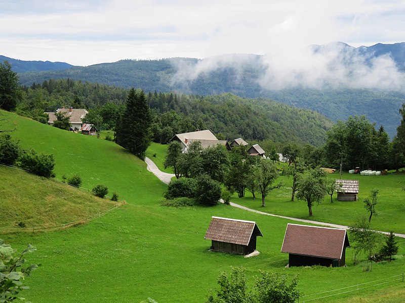 File:Gorjuse Slovenia.jpg