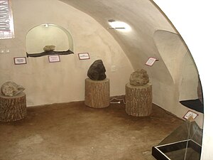 Експозиція музею «Гадяцьке підземелля». Фото з Вікіекспедиції «Дяченкова садиба у Березовій Луці запрошує», 2012 рік