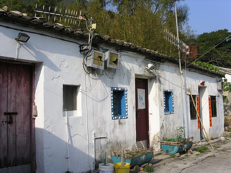 File:House in Sai Wan.jpg