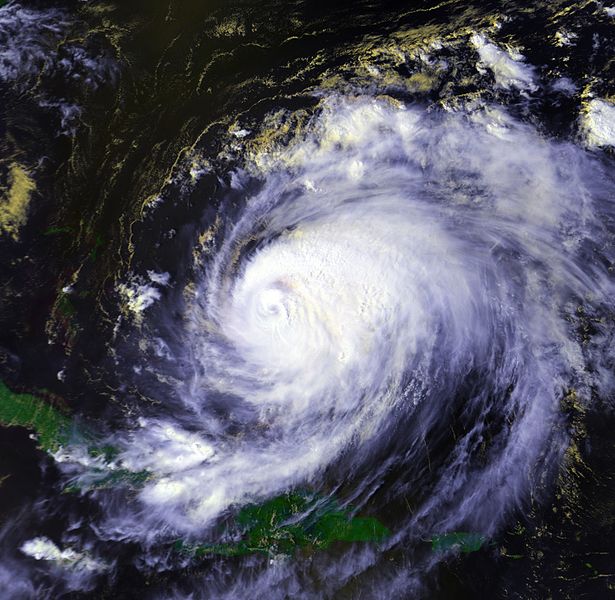 File:Hurricane Bonnie 23 aug 1998 1857Z.jpg