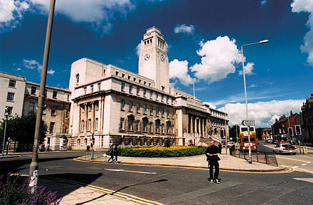 University of leeds. Лидский университет Великобритания. Университет Лидс Англия. Университет Лидса фото. Лидский университет Великобритания фото.