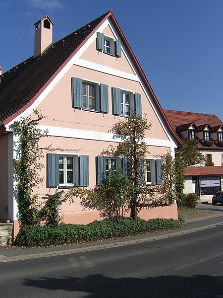 File:Igensdorf-house-1.jpg