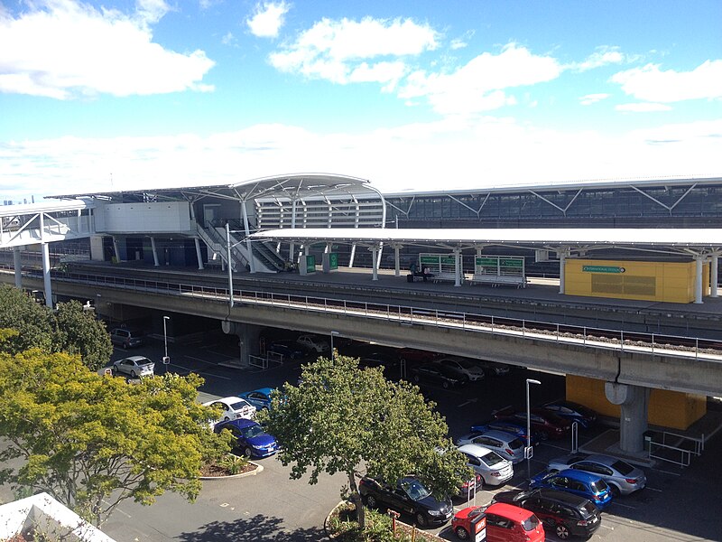 File:International Terminal railway station, Brisbane 02.JPG