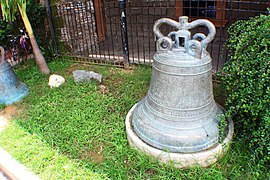 Campana Mayor now located on the church patio