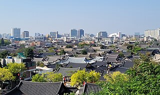 <span class="mw-page-title-main">Jeonju</span> City in North Jeolla, South Korea