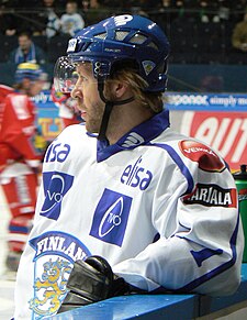 Tomi Kallio Suomen jääkiekkomaajoukkueen paidassa Euro Hockey Tour -ottelussa Tšekkiä vastaan Tampereella helmikuussa 2008.