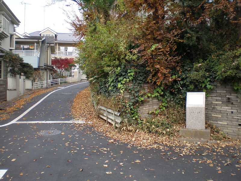 File:Kanashi saka in fuchu.jpg