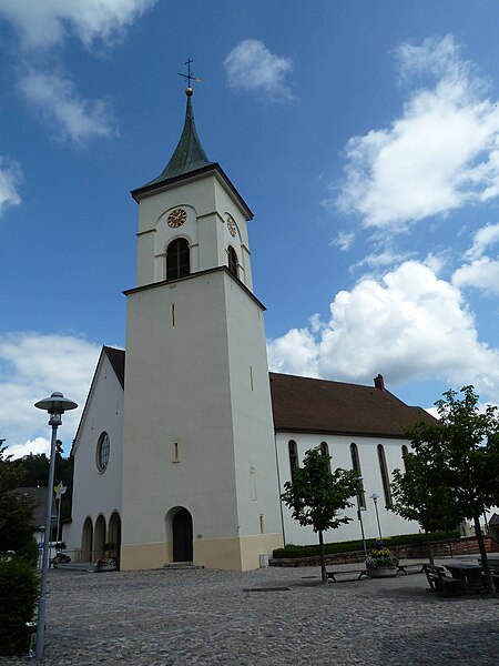 File:Kirche Lenzkich 1000601.jpg