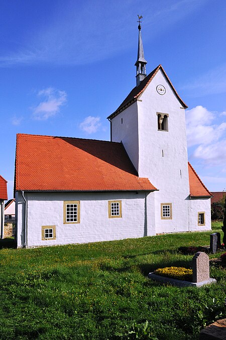 Kornhochheim Kirche außen 1