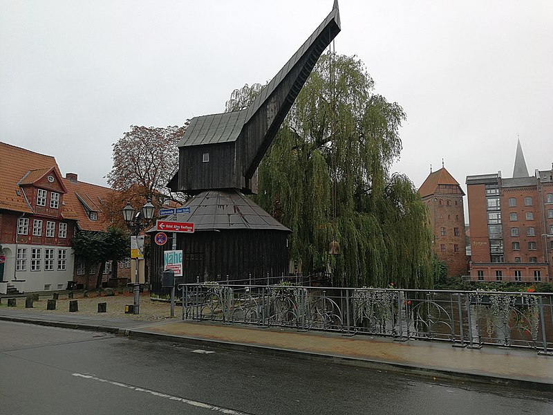 File:Lüneburg (38972767604).jpg