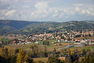 <span class="mw-page-title-main">Livinhac-le-Haut</span> Commune in Occitanie, France