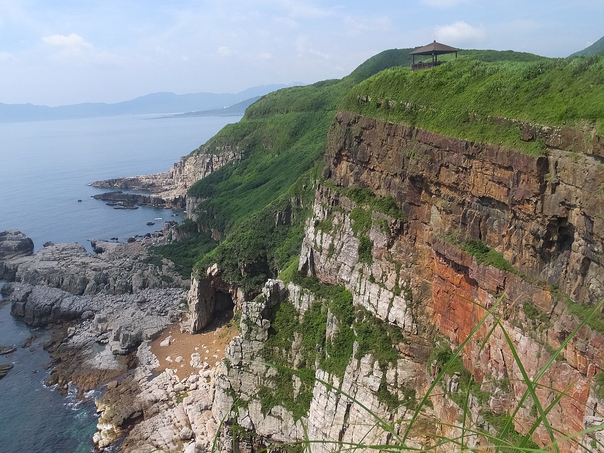 Photo: Long Dong - Long Dong Cliffs