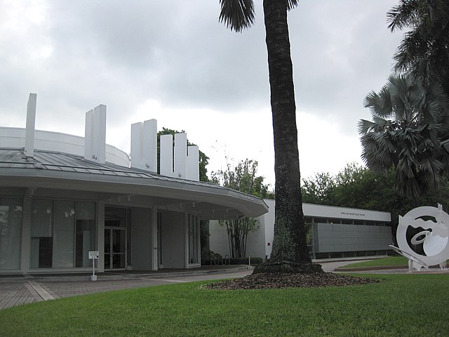 Lowe Art Museum, the University of Miami's art museum, houses over 19,000 art objects spanning over 5,000 years.