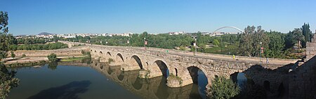 Tập_tin:Mérida_-_Puente_romano_-_02.jpg