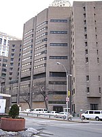 The federal prison facility currently located at 150 Park Row MCC-New York wide.jpg