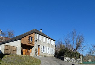 Mairie de Buzan (Ariège).jpg