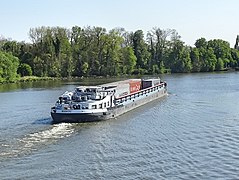 Manou (Cargo, 2004), stern and starboard view