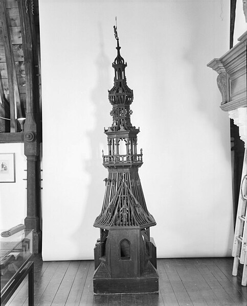 File:Maquette, torenbekroning Collectie Stedelijk Museum Zierikzee. - Zierikzee - 20222465 - RCE.jpg