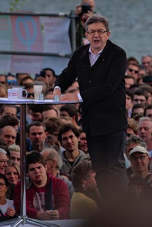 Français : Meeting politique de Jean-Luc Mélenchon à la prairie des Filtres de Toulouse, le 16 avril 2017. English: Political meeting of Jean-Luc Mélenchon in Toulouse, on 16 April 2017.