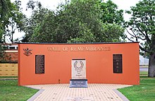 Miles War Memorial and Wall of Remembrance, 2008 MilesWarMemorial.JPG