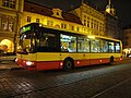 Čeština: Muzejní linka číslo 5 pražské muzejní noci 2010 na Malostranském náměstí. English: Bus line no. 5 at Malostranské square, Prague, Czech Republic during the Night of Museums 2010.