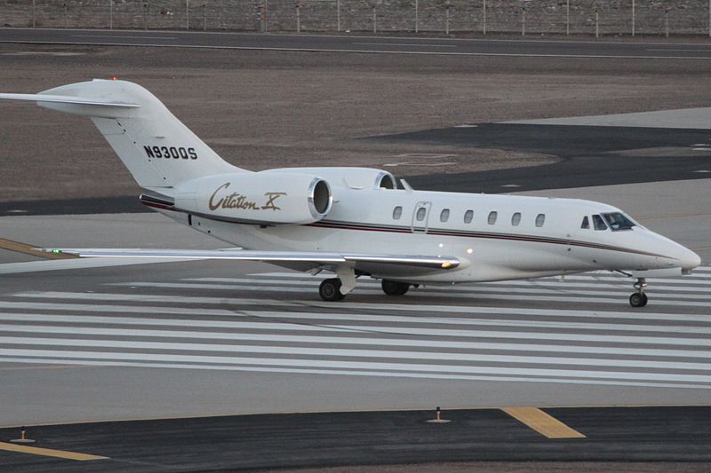 File:N930QS Cessna Citation X Netjets (8911611788).jpg