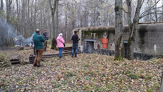 At the distant pillbox there was another expedition of "non-wiki" military local historians