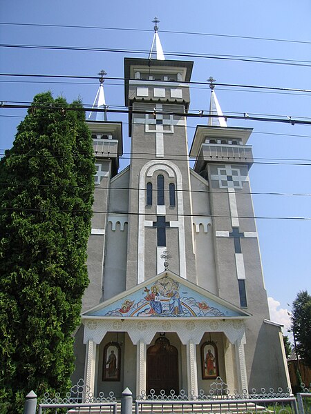 File:Noua biserica ortodoxa.jpg