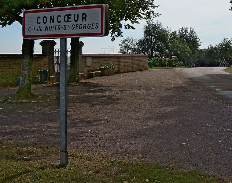 File:Nuits-Saint-Georges Concœur (1).jpg