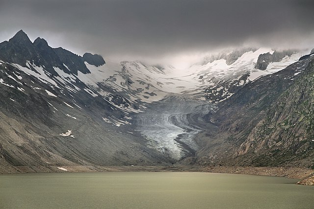 Верхне-Аарское озеро и Верхне-Аарский ледник близ Берна, Швейцария
