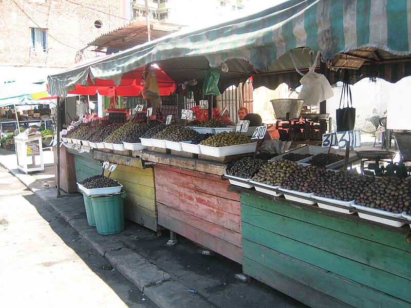 File:Olive stall at Sheshi Avni Rustemi 2.jpg