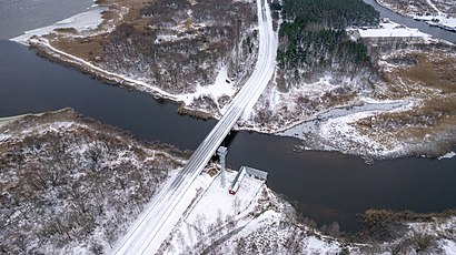 Kuidas ühistranspordiga sihtpunkti Omedu jõuda - kohast