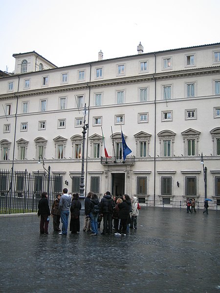 File:Palazzo Chigi.jpg