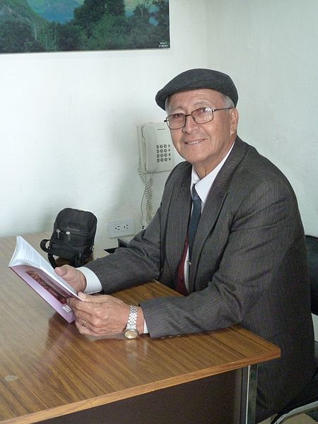 File:Pedro Reino Ambato2012.jpg