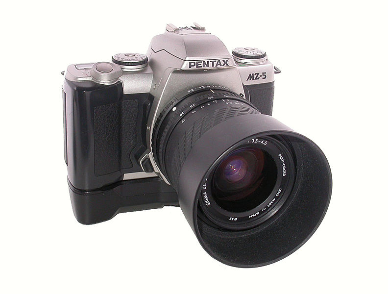 File:Pentax MZ5 (3007523747).jpg