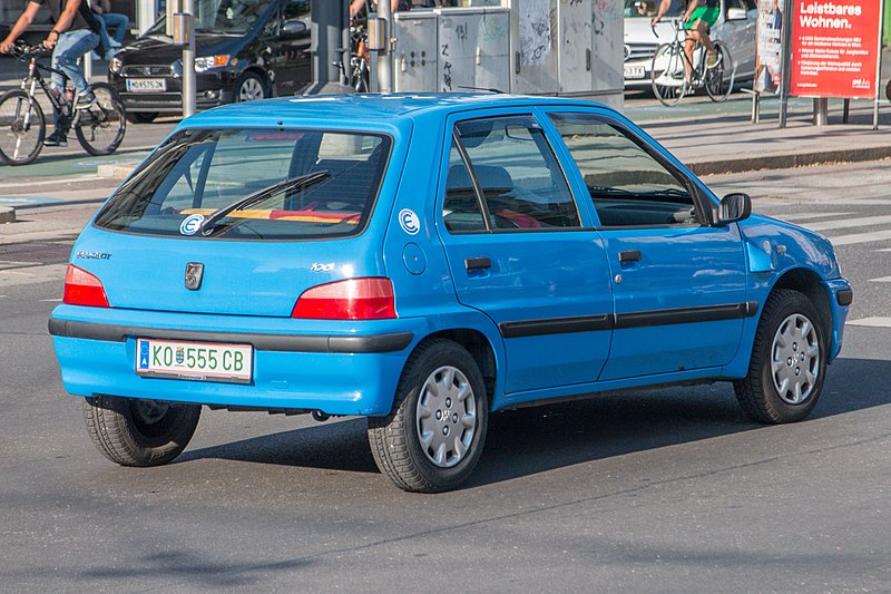 File:Peugeot 106 Elektro 13.09.20 JM.jpg