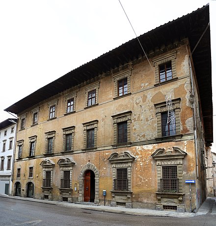 Facade of Palazzo Marchetti Pistoia, palazzo marchetti, 01.jpg