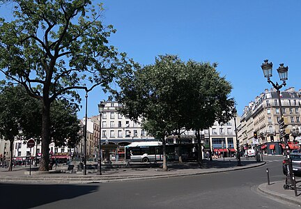 Der Platz zur Seite des 9. Arrondissement