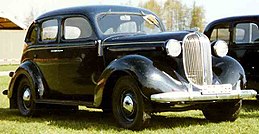 Plymouth 4-Door Sedan Touring 1938.jpg