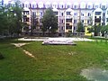 English: Block of flats and playground on Warnenczyka st. Polski: Blok i plac zabaw na ul. Warneńczyka